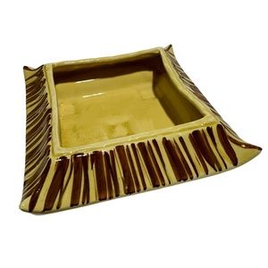 Pagoda Style Planter